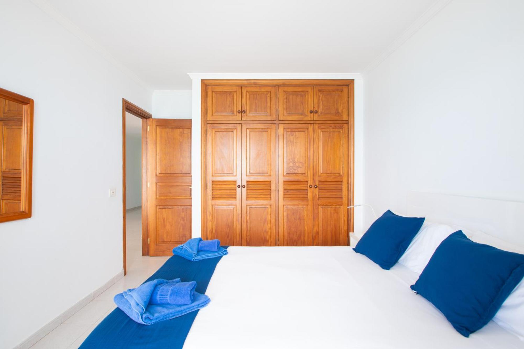 Blancazul Avenida Apartment